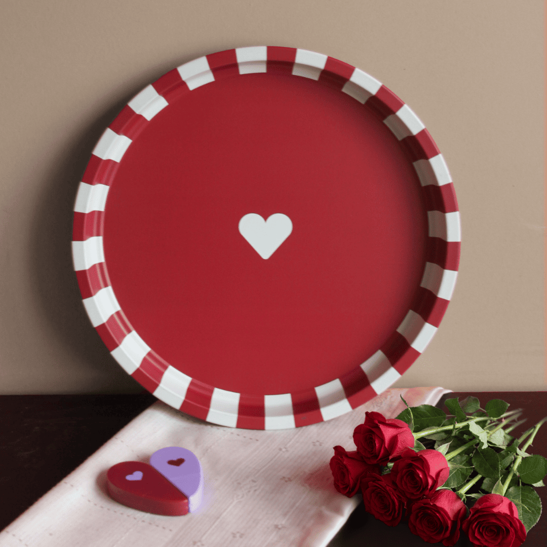 Sarkap Home 34 cm Metal Tepsi KırmızıKalp