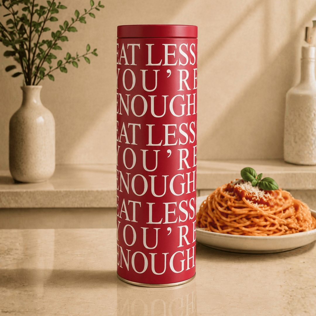 Sarkap Home 1,7 L Spaghetti Seri Uzun Yuvarlak Metal Kutu 90x270 mm LessSeri-Kırmızı