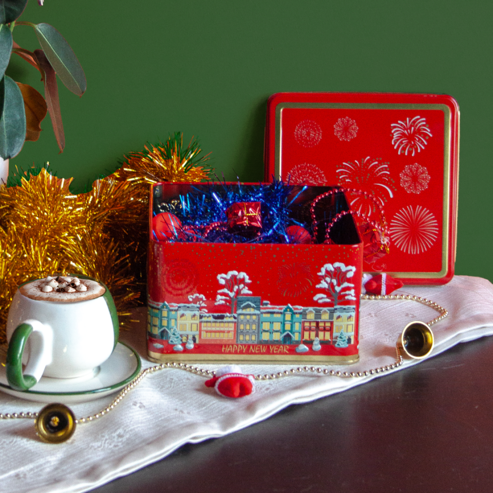 Sarkap Home New Year City Kabartmalı Saklama Kutusu