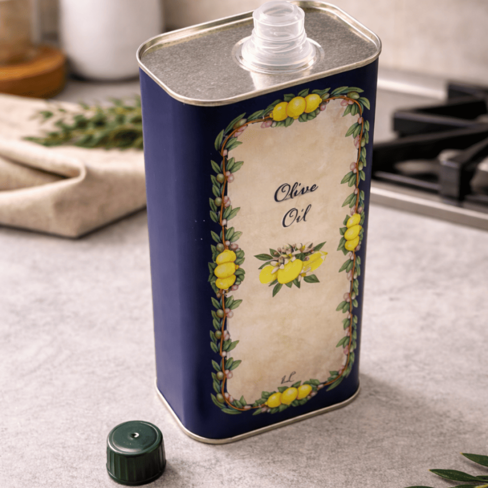 Sarkap Home 2'li Dekoratif 1000 ml Kapaklı Metal Zeytinyağı Tenekesi Seti