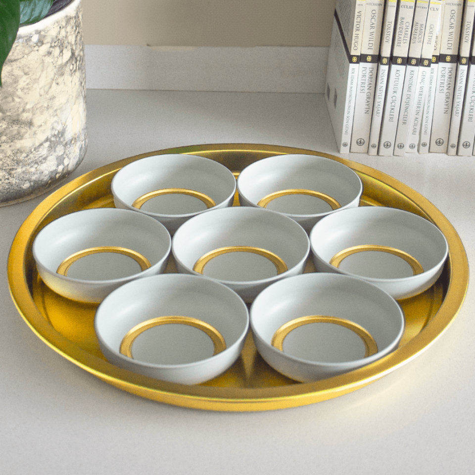 Sarkap Home 7'li Çerezlik ve Tepsi Seti Krem-Gold