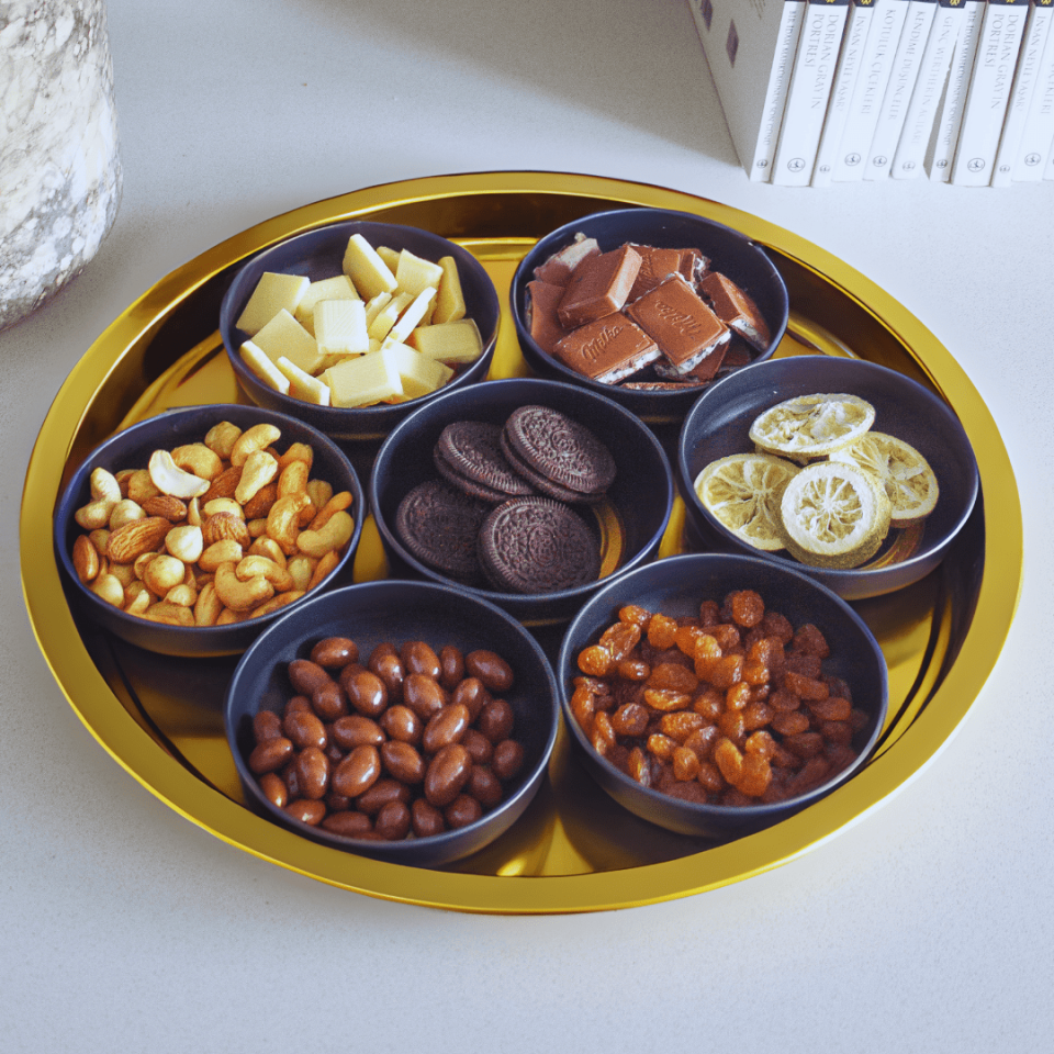 Sarkap Home 7'li Çerezlik ve Tepsi Seti Siyah-Gold