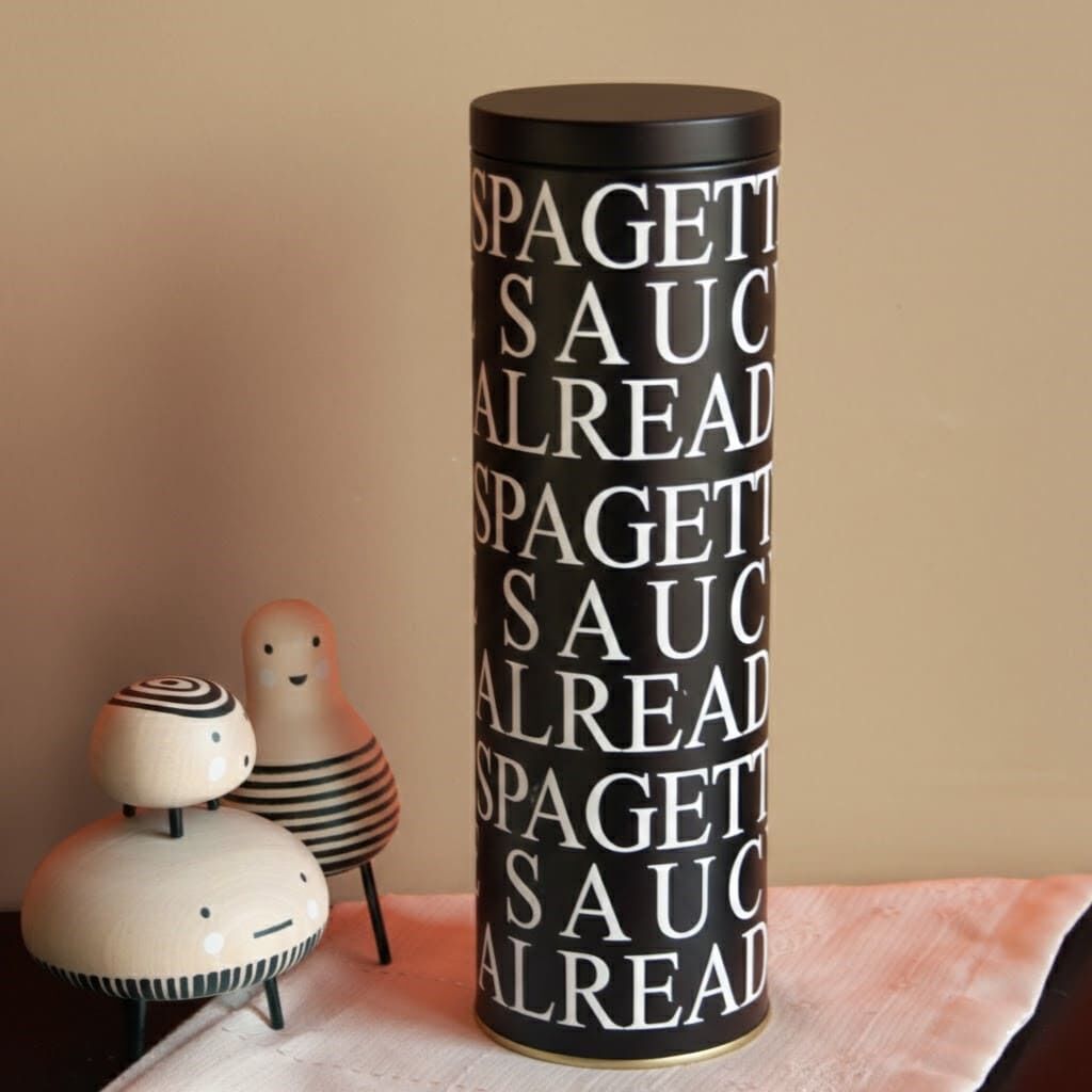 Sarkap Home 1,7 L Spaghetti Seri Uzun Yuvarlak Metal Kutu 90x270 mm LessSeri-Siyah